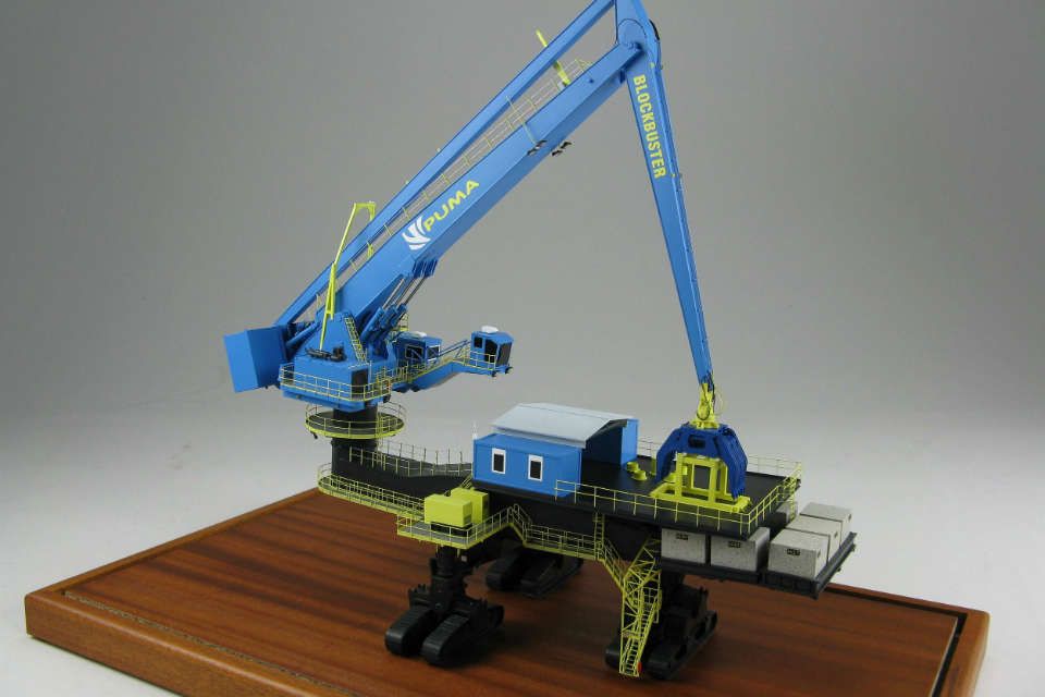 Blockbuster b91be730